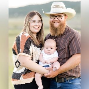 Meet your Posher, Liana